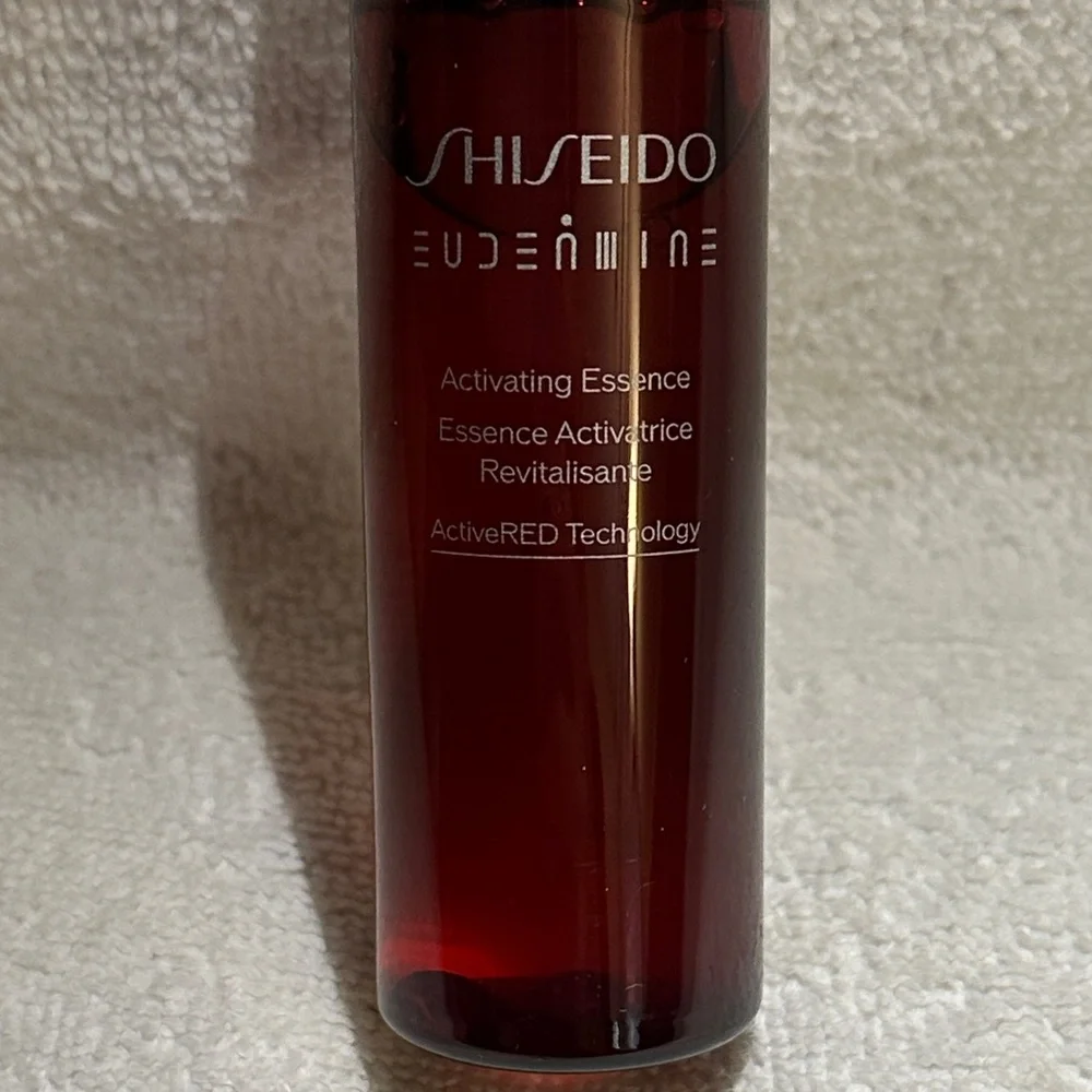 NWT Shiseido Skincare Set - Picture 5 of 6